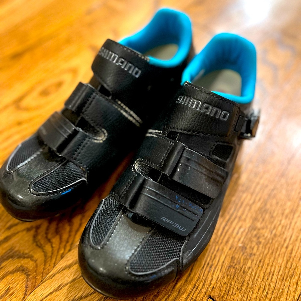SHIMANO’S RP3W. Women’s cycle shoes. Size 39.